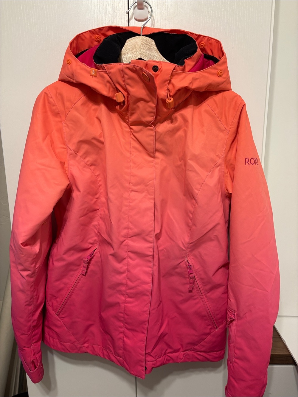Roxy Women's Coral to Pink Ombre Ski Jacket - S
